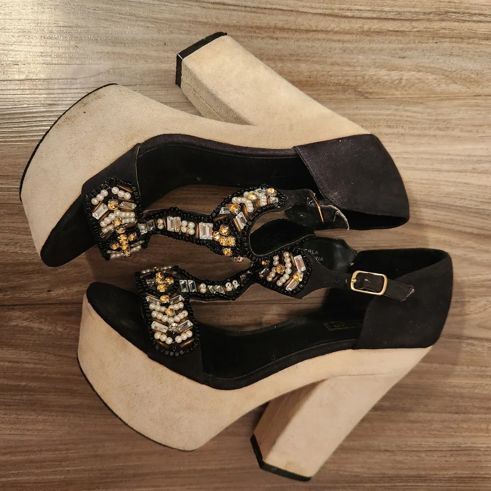 Topshop bejeweled platform heels size 6.5
